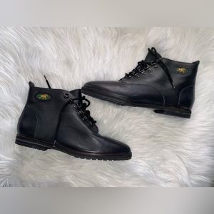 Vintage GITANO Black Tartan Plaid lined Boots- US 10